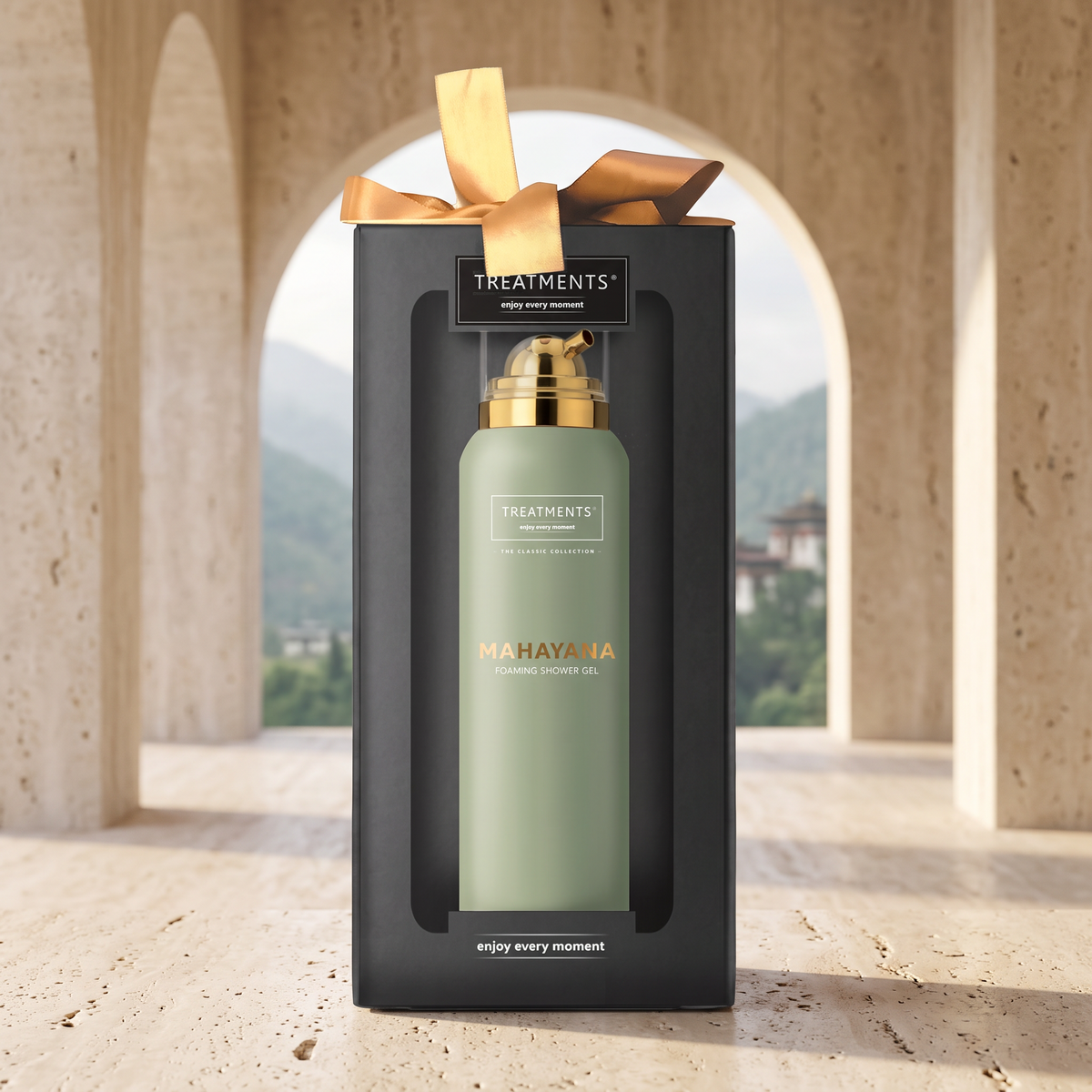 Caja de Regalo Gel de Ducha Espumoso Mahayana de TREATMENTS® – imagen de ambiente