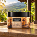Aceite Exfoliante Corporal Ceylon de TREATMENTS® – ambiente inspirado en Sri Lanka