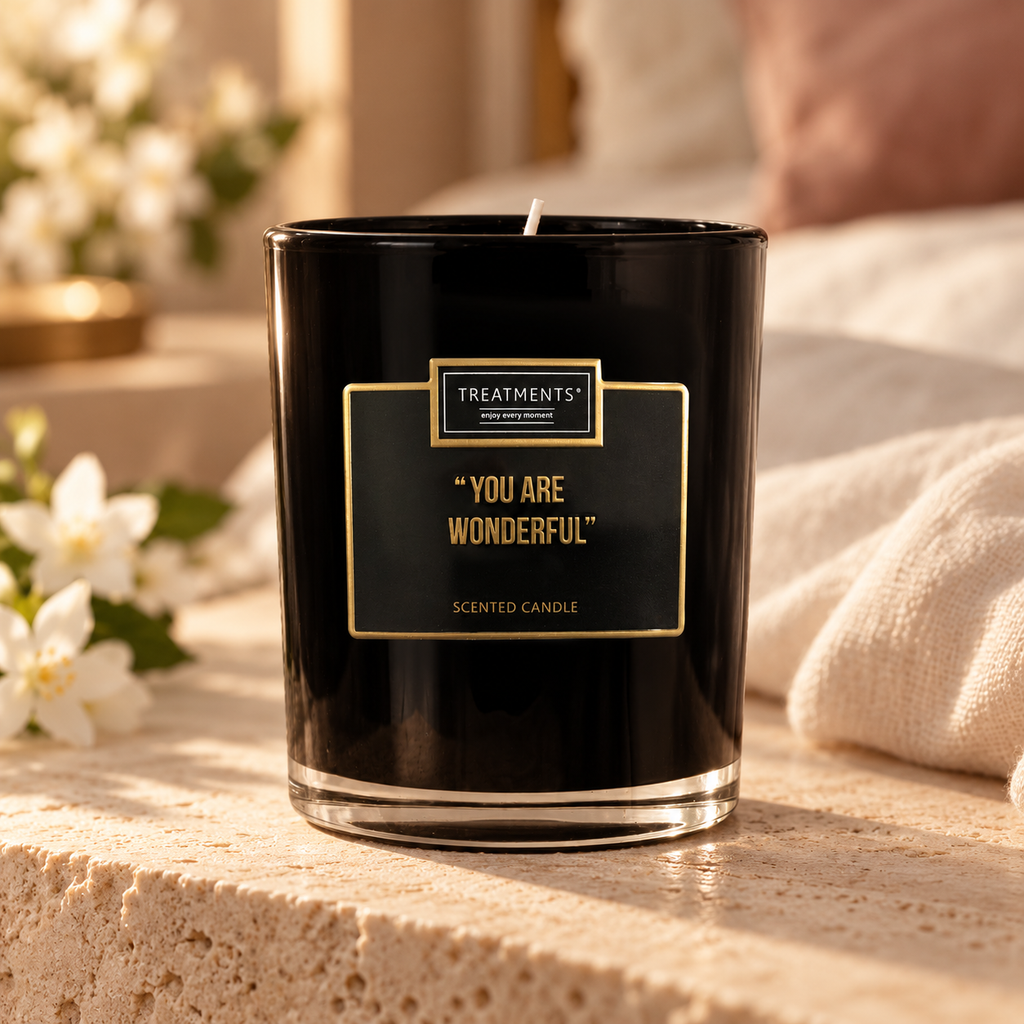 Treatments® - Vela Perfumada "Eres Maravillosa" - 380 g — fotografía de ambiente